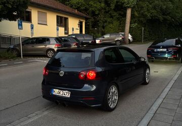 VW Golf 255.000 km 4.635 &euro; München 80933