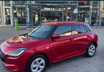 Suzuki Swift 4.500 km 17.990 &euro; München 81241