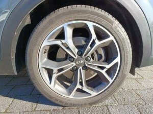 Kia SPORTAGE D2.0 48V AWD AT8 GTL TECH LEDER 70.523 km 24.960 &euro; Höhenkirchen-Siegertsbrun 85635