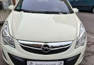 Opel Corsa 110.005 km 3.900 &euro; München 81479