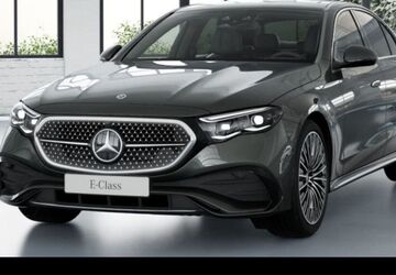 Mercedes-Benz E 300 9.900 km 84.900 &euro; München 80636