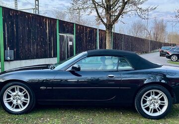 Jaguar XK8 136.600 km 17.999 &euro; Neufahrn 85375