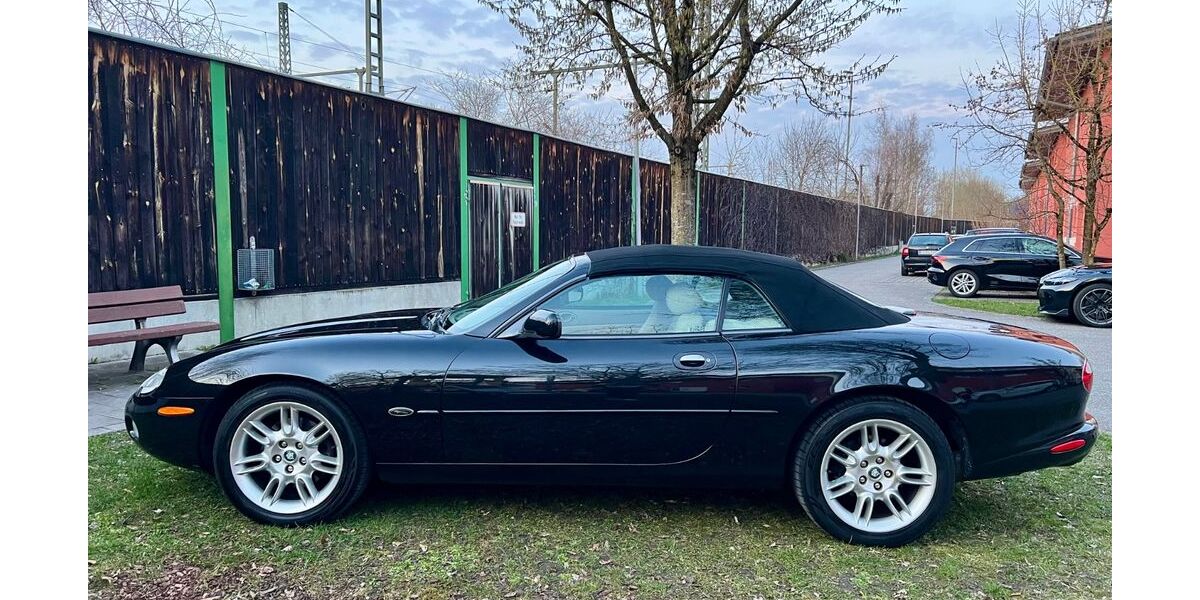 Jaguar XK8 136.600 km 17.999 &euro; Neufahrn 85375