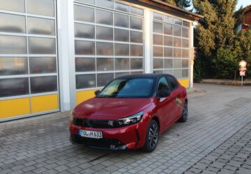 Opel Corsa 8.000 km 18.890 &euro; Egling 82544