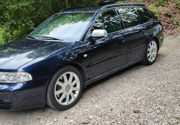 Audi S4 218.000 km 18.999 &euro; München 81545