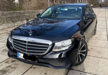 Mercedes-Benz E 200 498.000 km 13.500 &euro; München 80802