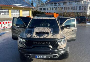 Dodge RAM 45.000 km 119.350 &euro; Strasslach 82064