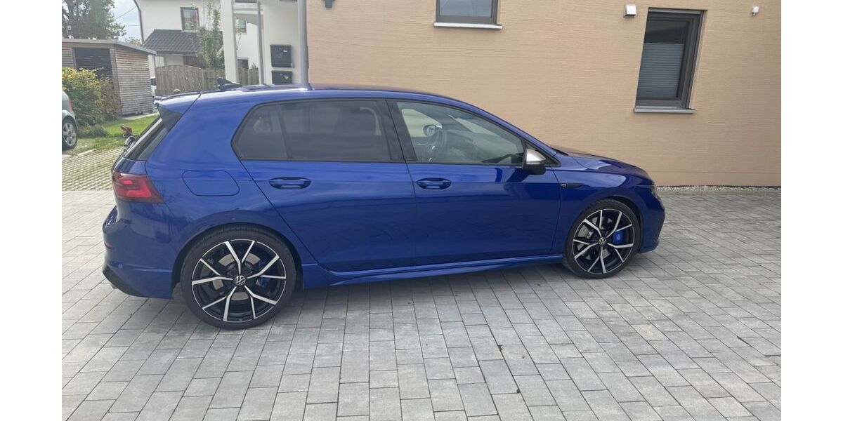 VW Golf 69.800 km 30.799 &euro; Vierkirchen 85256