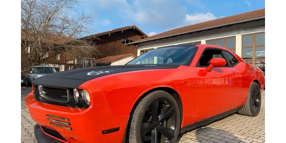 Dodge Challenger 50.000 km 120.000 &euro; Riemerling 85521