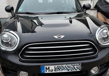 Mini Cooper Countryman 128.000 km 12.900 &euro; München 81929