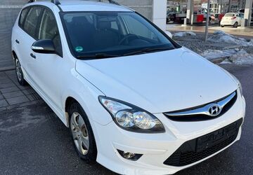 Hyundai i30 198.000 km 1.690 &euro; München 81829