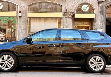 Peugeot 308 118.000 km 9.999 &euro; München 81371