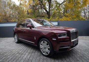 Rolls Royce Cullinan 34.500 km 354.620 &euro; München 81737