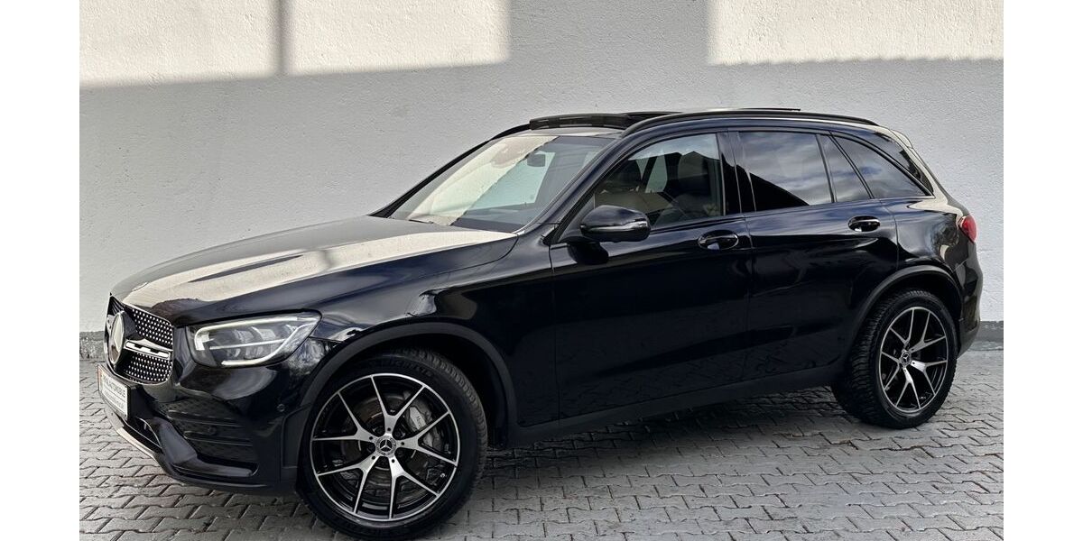 Mercedes-Benz GLC 400 142.000 km 37.990 &euro; München 81243
