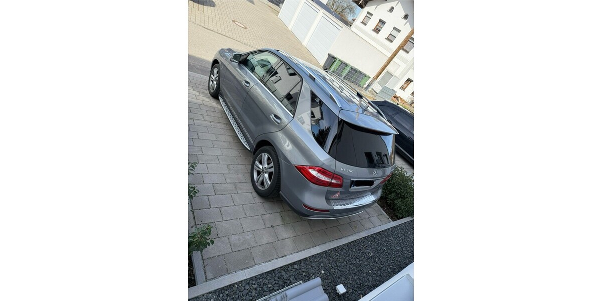 Mercedes-Benz ML 350 260.000 km 17.400 &euro; Ebersberg 85560