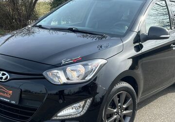 Hyundai i20 145.000 km 4.490 &euro; München 81243