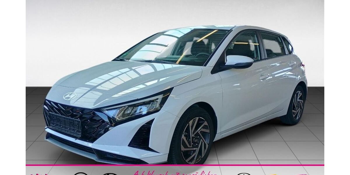 Hyundai i20 11.635 km 18.500 &euro; München 81677
