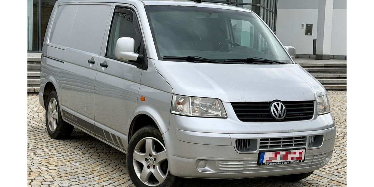 VW T5 Transporter 439.000 km 3.390 &euro; München 81827