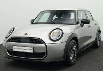 Mini Cooper C 9.881 km 27.683 &euro; München 80788