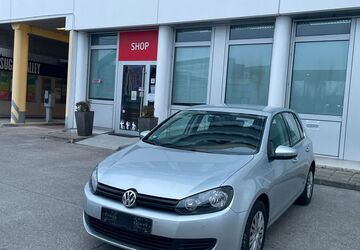 VW Golf 52.000 km 8.990 &euro; München 81379