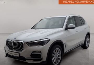 BMW X5 45.385 km 52.480 &euro; München 80939