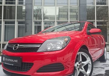 Opel Astra 121.000 km 4.680 &euro; München 81929