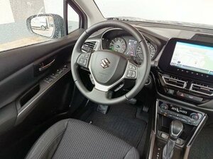 Suzuki SX4 S-Cross S-CROSS 1.5 COMF.+ALLGRIP AGS 2.000 km 29.490 &euro; Höhenkirchen-Siegertsbrun 85635