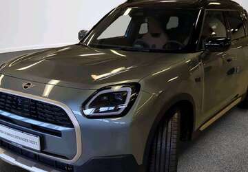 Mini Countryman D 2.595 km 39.990 &euro; München 80788