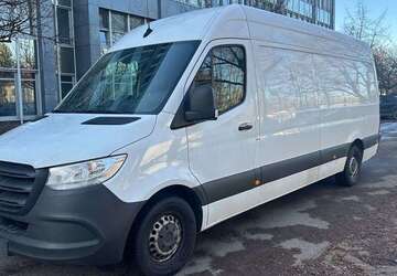 Mercedes-Benz Sprinter 185.600 km 16.800 &euro; München 81929