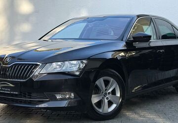 Skoda Superb 117.000 km 15.790 &euro; München 81243