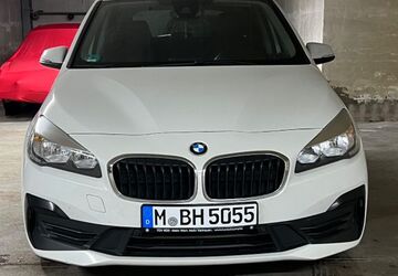 BMW 218 Gran Tourer 256.000 km 8.800 &euro; München 81479