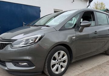 Opel Zafira Tourer 210.723 km 5.450 &euro; München 81737