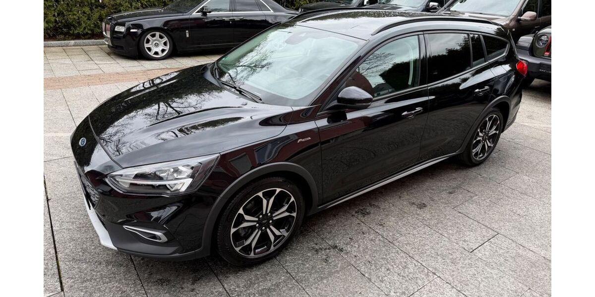 Ford Focus 118.000 km 8.980 &euro; München 81827
