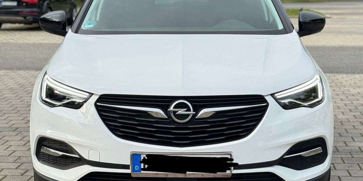 Opel Grandland X 38.127 km 19.000 &euro; München 80804