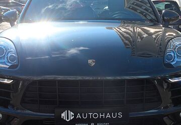 Porsche Macan 179.000 km 27.200 &euro; München 80636