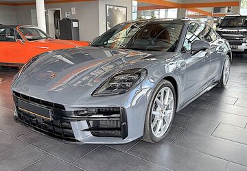 Porsche Panamera 3.750 km 169.900 &euro; Egling 82544