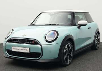 Mini Cooper S 2.735 km 27.207 &euro; München 80788