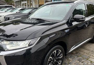 Mitsubishi Outlander 88.039 km 18.500 &euro; München - Trudering 81827