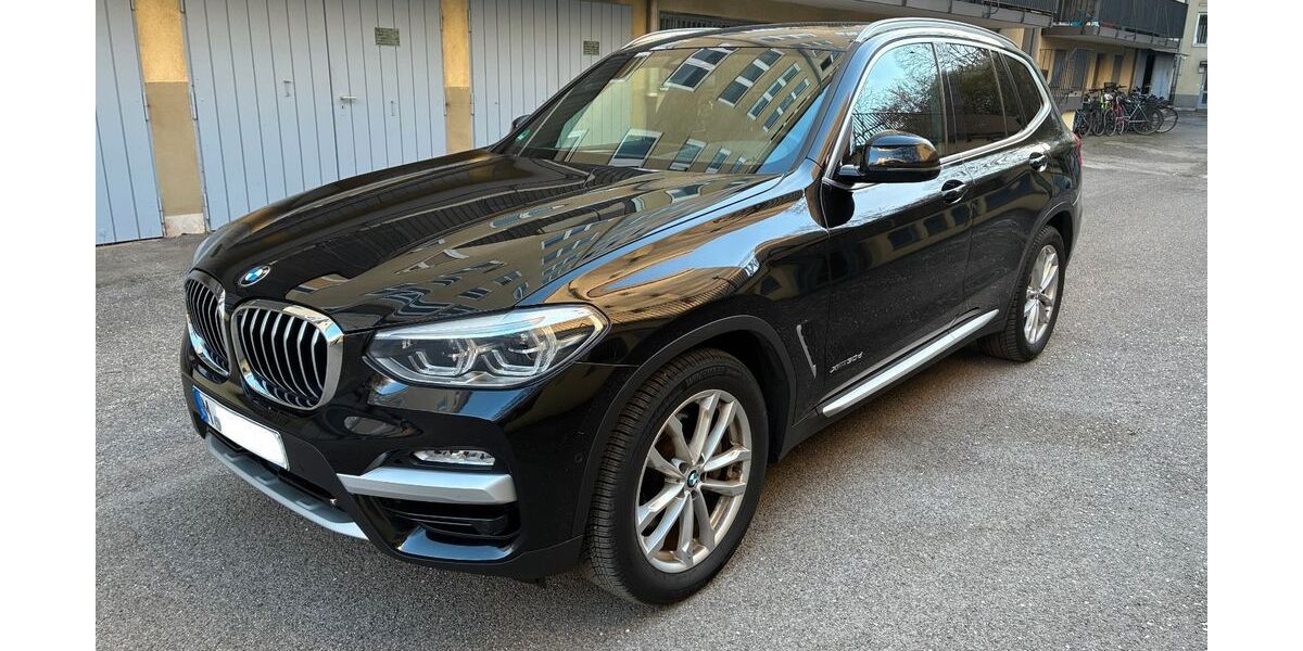 BMW X3 94.000 km 27.900 &euro; München 80797