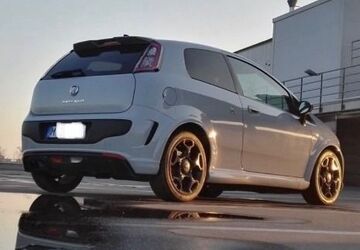 Abarth Punto Evo 151.783 km 14.000 &euro; München 80636