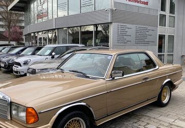 Mercedes-Benz 230 200.000 km 27.500 &euro; München - Trudering 81827