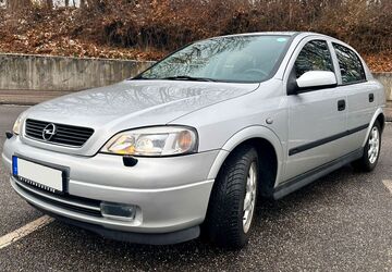 Opel Astra 89.500 km 3.074 &euro; München 81245