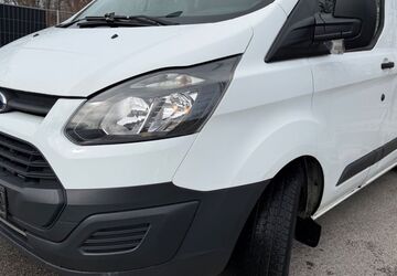 Ford Transit Custom 113.652 km 9.777 &euro; Puchheim 82178
