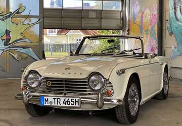 Triumph TR4 67.340 km 27.900 &euro; Gilching 82205