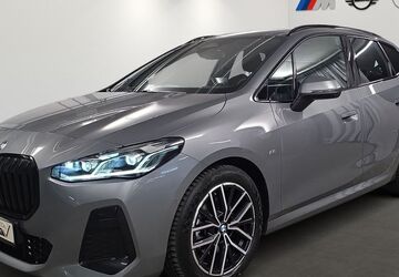 BMW 220 Active Tourer 25.151 km 35.980 &euro; München 80687