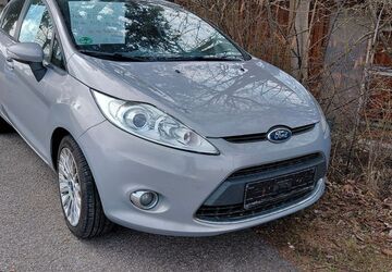 Ford Fiesta 194.000 km 3.400 &euro; Aying 85653