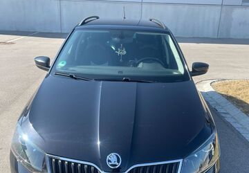 Skoda Fabia 108.000 km 10.800 &euro; München 80337