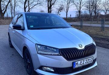 Skoda Fabia 98.000 km 11.100 &euro; München 81927