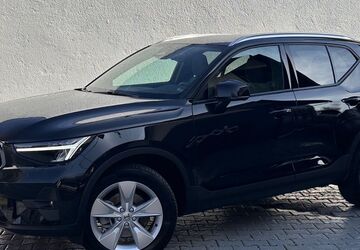 Volvo XC40 14.000 km 29.990 &euro; München 81243