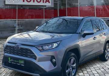 Toyota RAV 4 126.718 km 24.990 &euro; München 80687